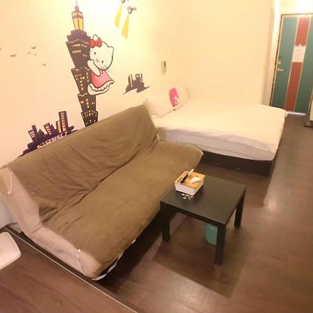Happines Trip Inn Taichung Exterior foto