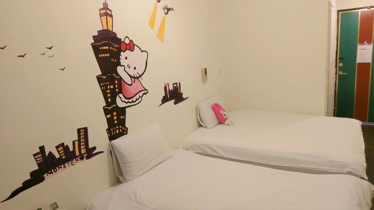 Happines Trip Inn Taichung Exterior foto